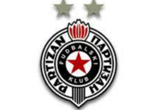 300米峽谷上空的女保潔