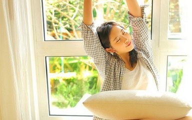 #詹姆斯成都# 排面拉滿！成都雙子塔為詹姆斯點亮燈光秀，播放其生