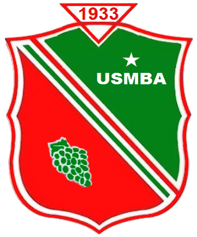 #詹姆斯成都雙子塔前戴皇冠# 詹姆斯昨晚去成都雙子塔打卡了！還